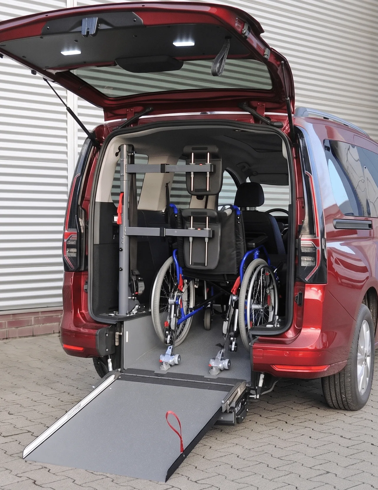 Wnętrze Volkswagena Caddy po adaptacji